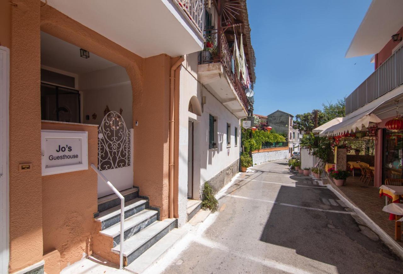Jo'S Guesthouse, Benitses Benitses  Exterior foto